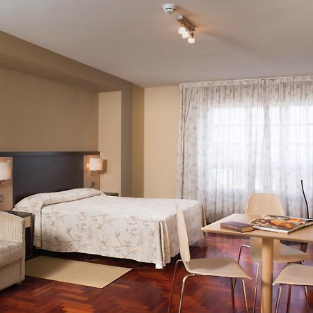 Apartamentos Portazgo A Coruña Zewnętrze zdjęcie