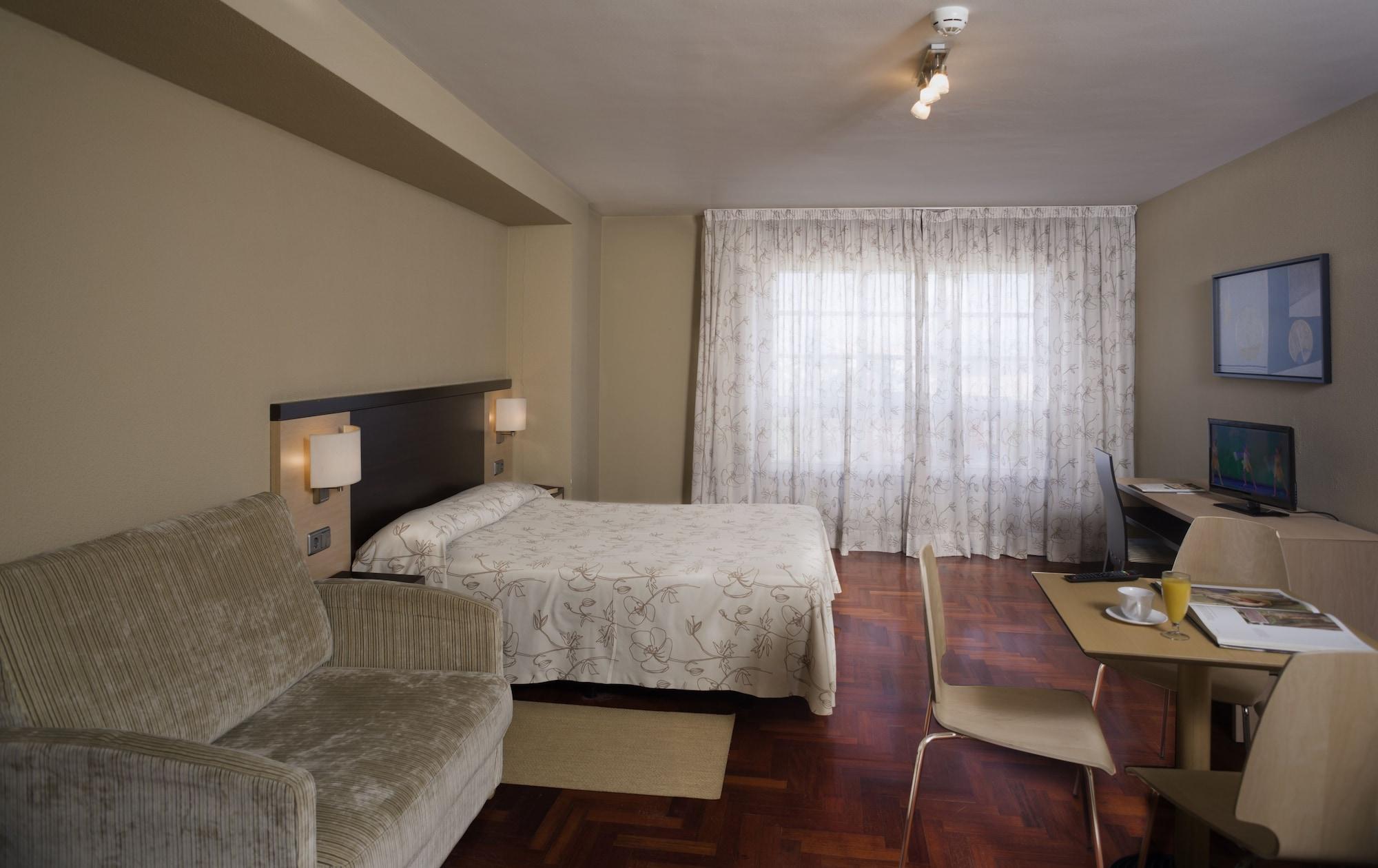Apartamentos Portazgo A Coruña Zewnętrze zdjęcie