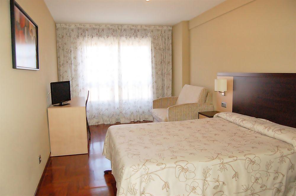 Apartamentos Portazgo A Coruña Zewnętrze zdjęcie